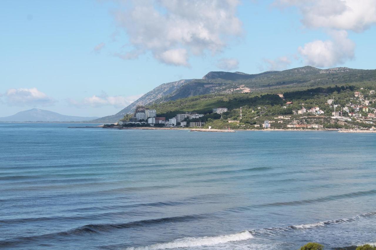 Roxhensi Shëngjin Exterior foto