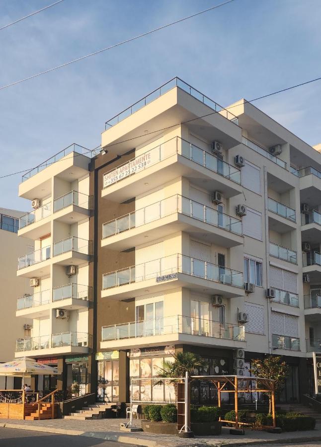 Roxhensi Shëngjin Exterior foto
