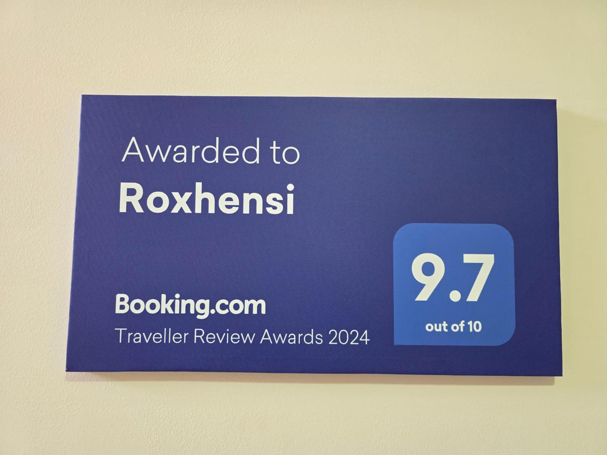 Roxhensi Shëngjin Exterior foto